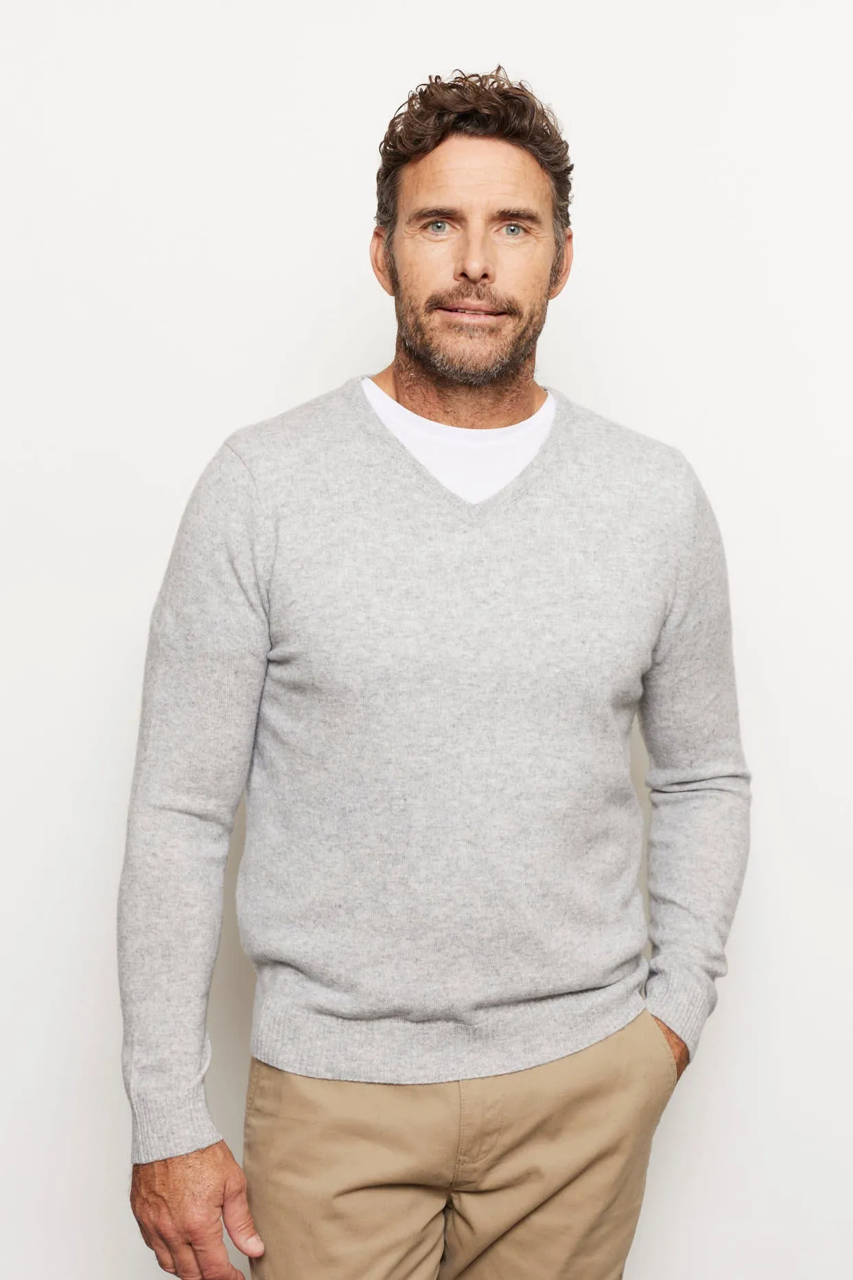 Alex Cashmere Sweater in Grey